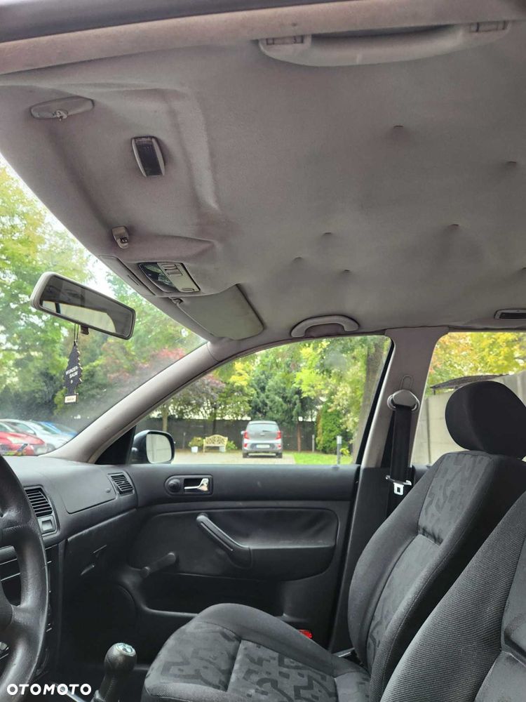Volkswagen Golf - 14