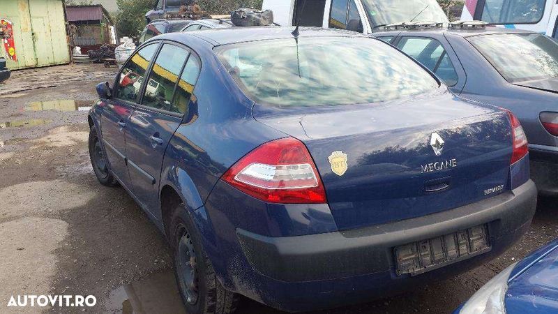 Dezmembram Renault Megane 2 1.6,16V - 5
