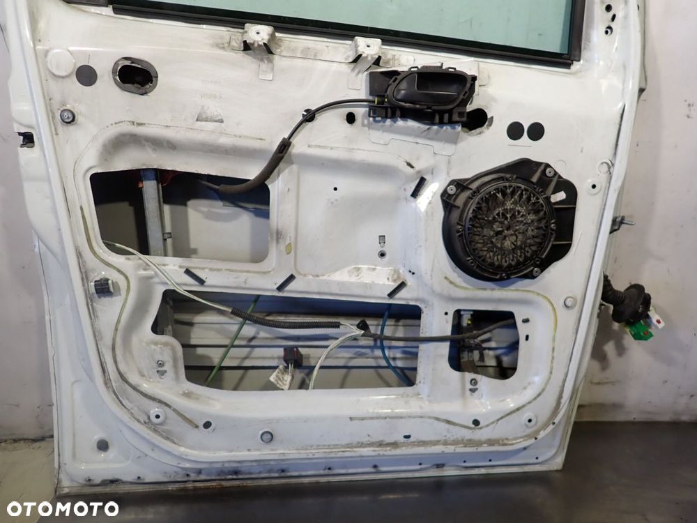DRZWI LEWY PRZÓD CITROEN JUMPY II KOL: EWPA - 8