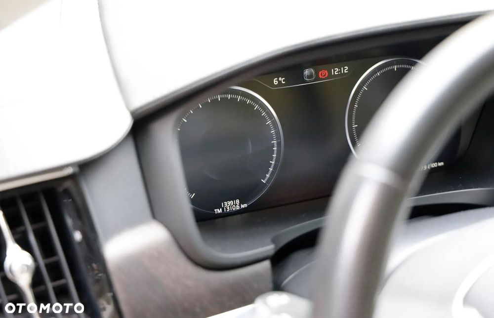 Volvo V90 - 17