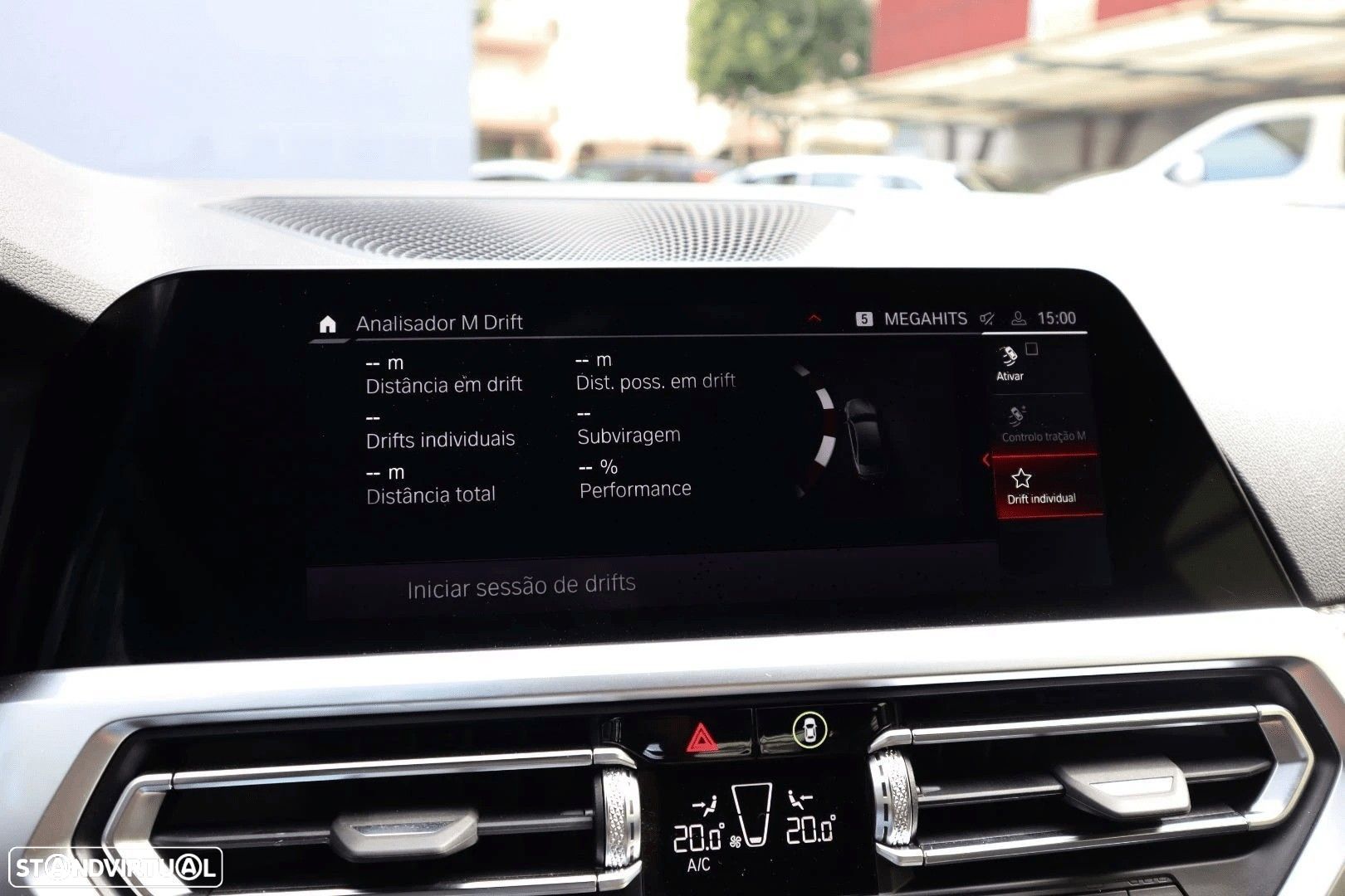 BMW M4 Competition Pack 50 anos M - 28
