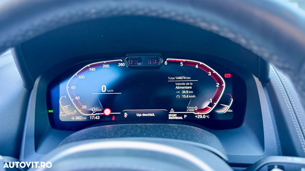 BMW Seria 8 840d xDrive AT MHEV - 34