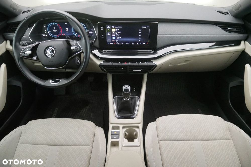 Skoda Octavia 2.0 TDI Style DSG - 8