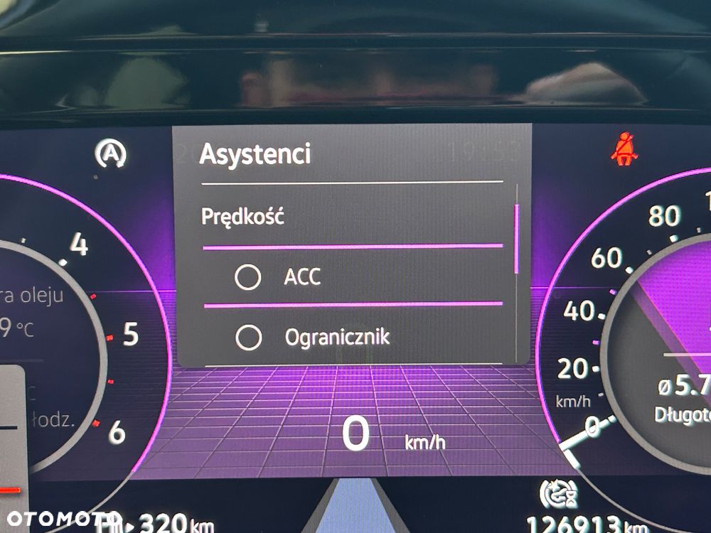 Volkswagen Golf 2.0 TDI Style DSG - 37