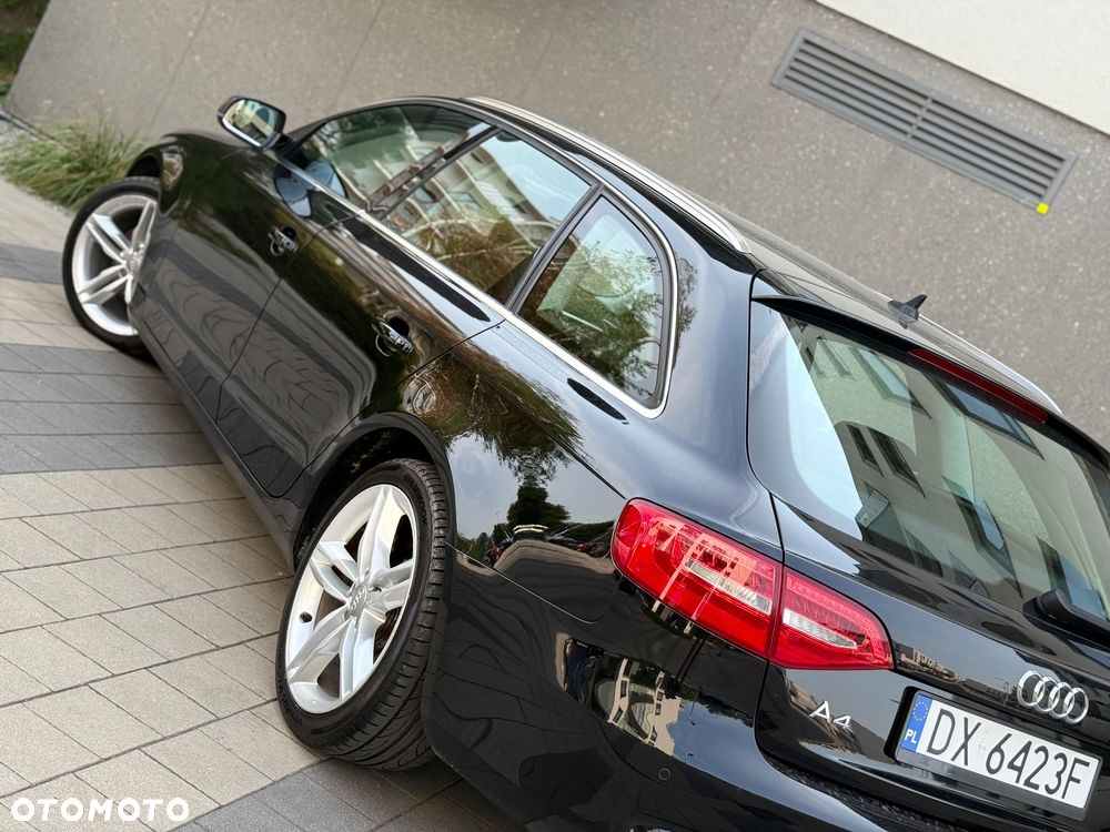 Audi A4 Avant 2.0 TDI DPF clean diesel quattro Ambiente - 29