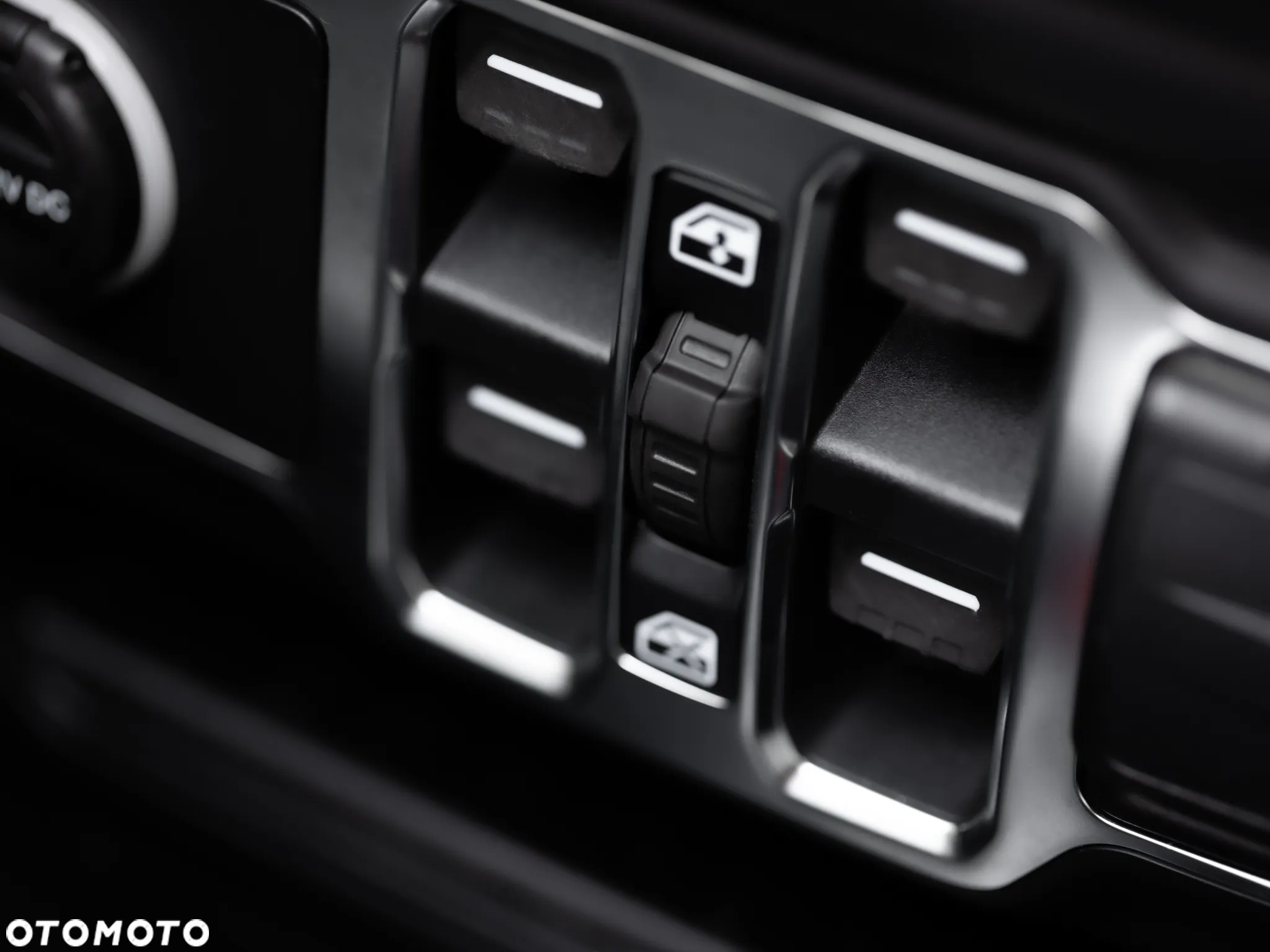Jeep Wrangler Unlimited Hard-Top 3.6 Automatik X - 25