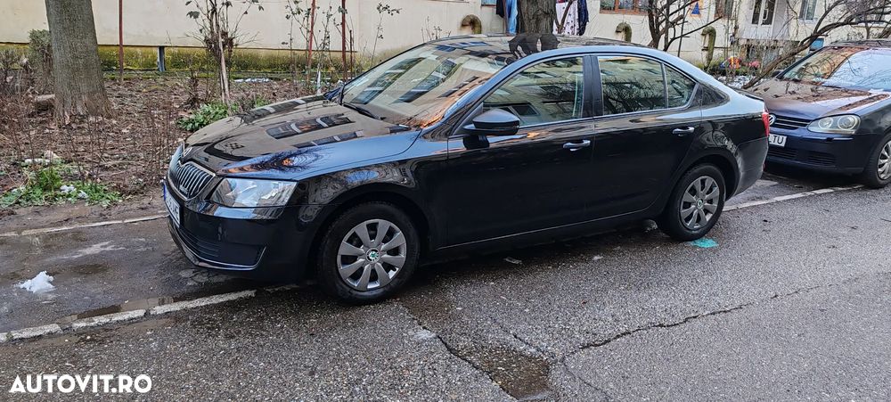 Skoda Octavia 1.6 TDI Green tec Active - 6