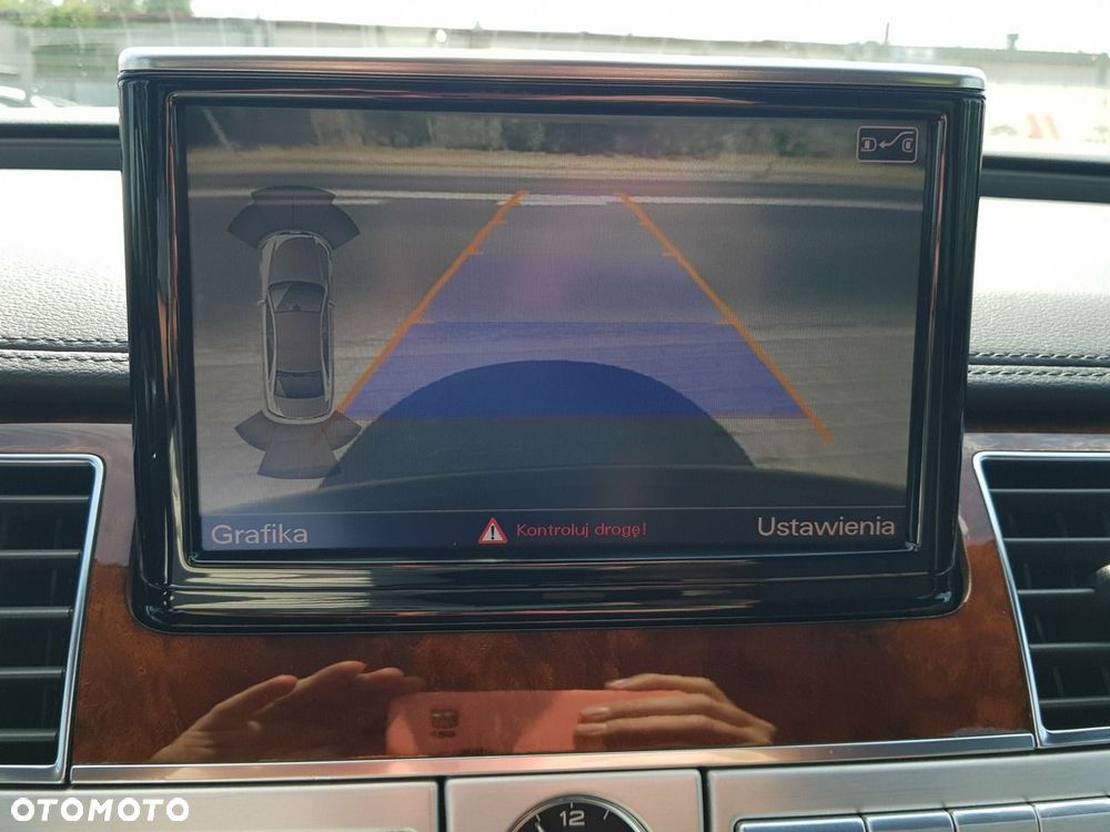 Audi A8 4.2 FSI Quattro - 18
