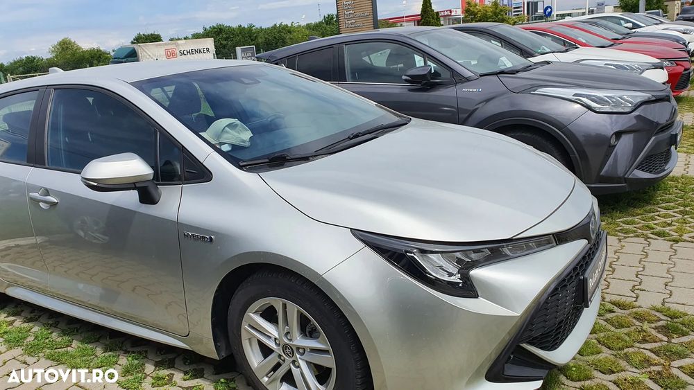 Toyota Corolla 1.8 HSD Business - 15
