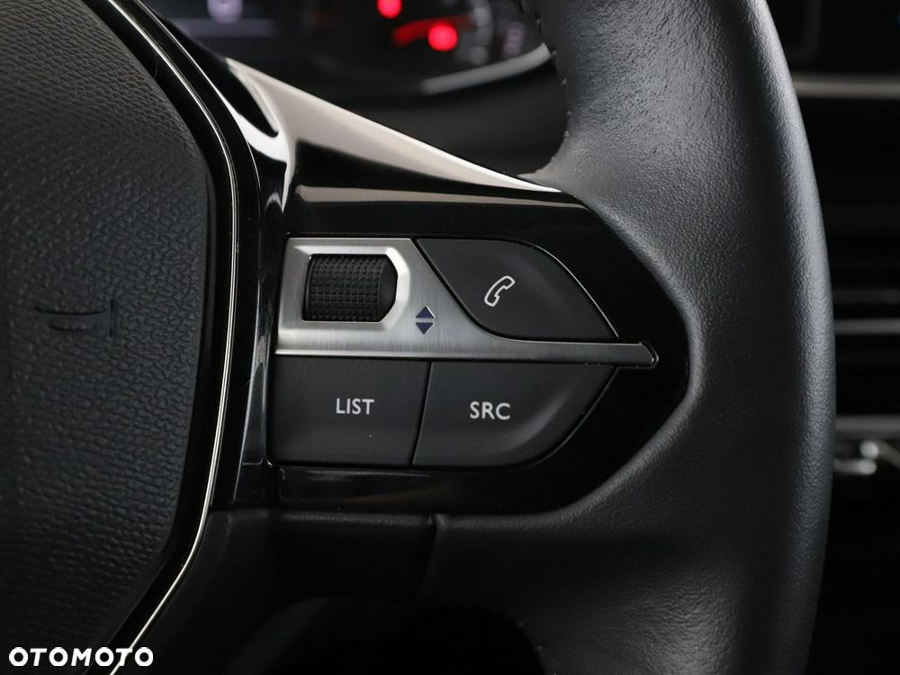 Peugeot 208 1.2 PureTech Style S&S - 30