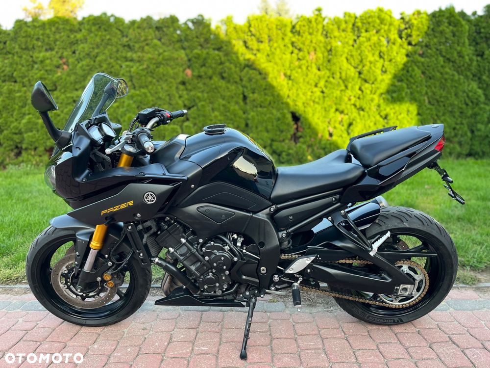 Yamaha FZ8 - 10