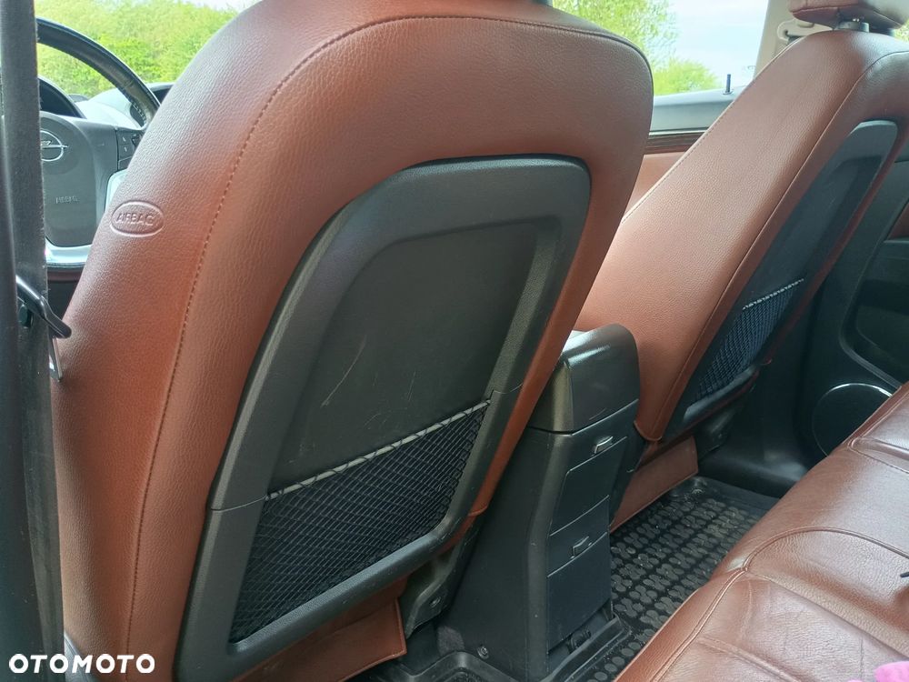 Opel Antara - 22