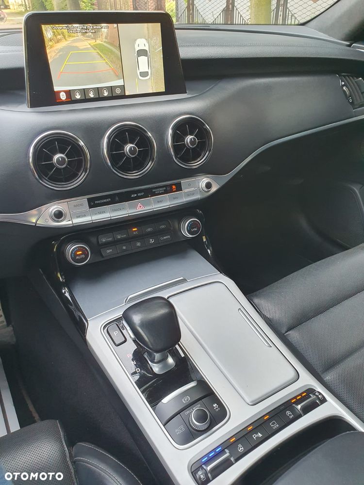 Kia Stinger 3.3 T-GDI V6 GT AWD - 10