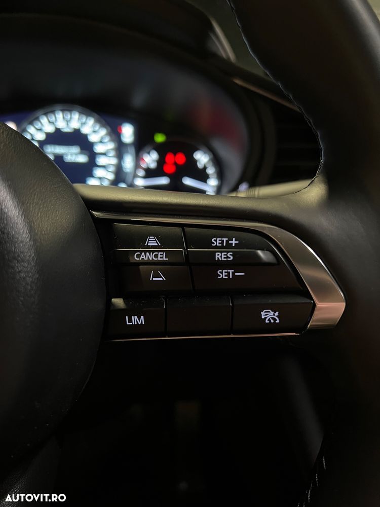 Mazda 3 e-Skyactiv G140 MHEV Center-Line - 14