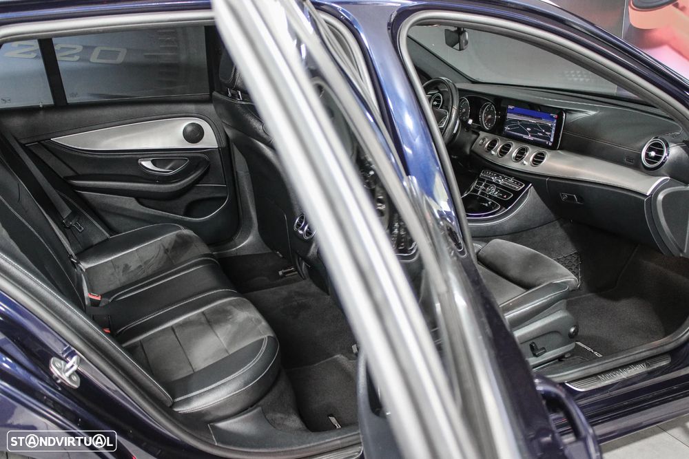 Mercedes-Benz E 220 d AMG — fotografia 17