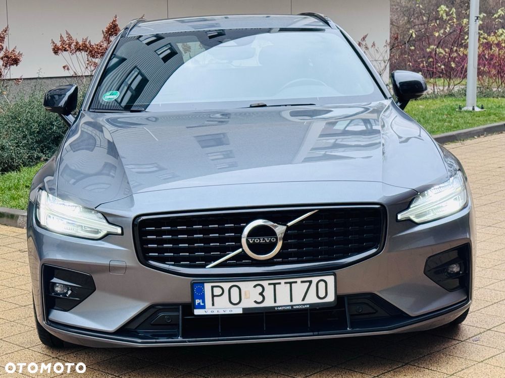 Volvo V60 D4 AWD R-Design - 17