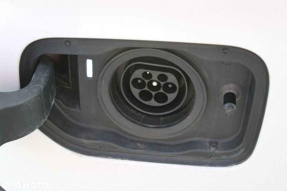 BMW Seria 5 - 21