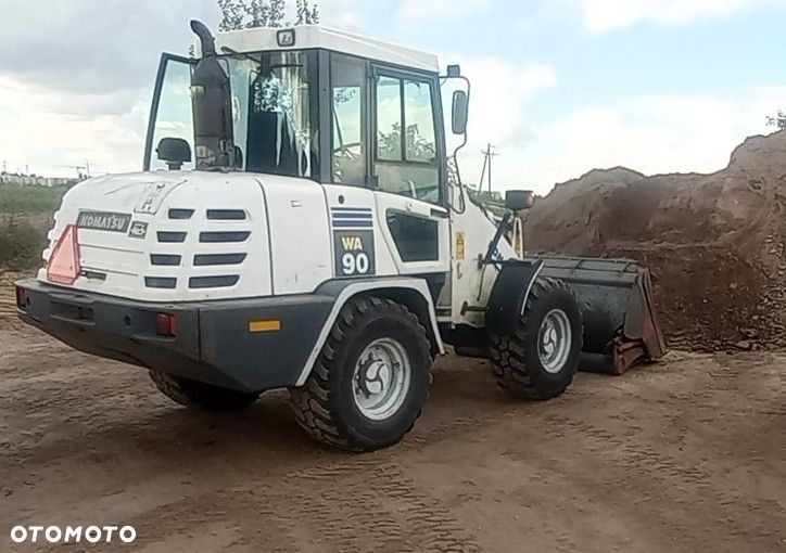 Komatsu WA90-3H - 2
