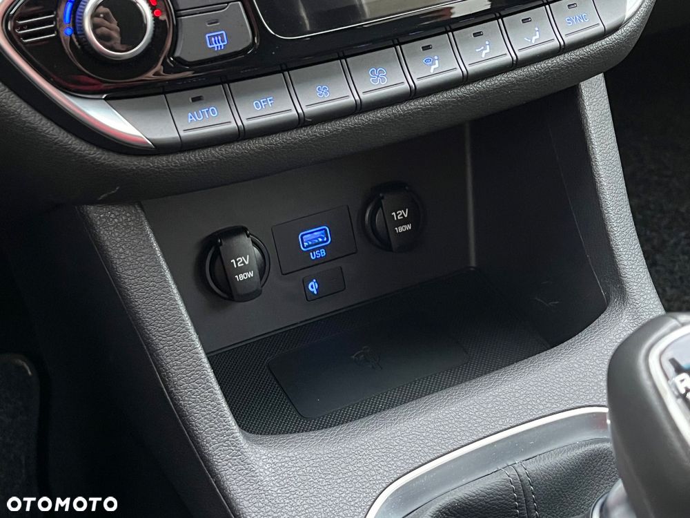 Hyundai i30 - 32