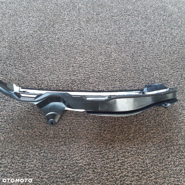 Listwa Osłona przeciwbłotna prawa HONDA CR-V gen V - 1