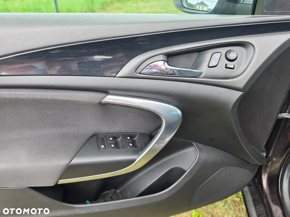 Opel Insignia 1.6 T Cosmo EU6 - 19