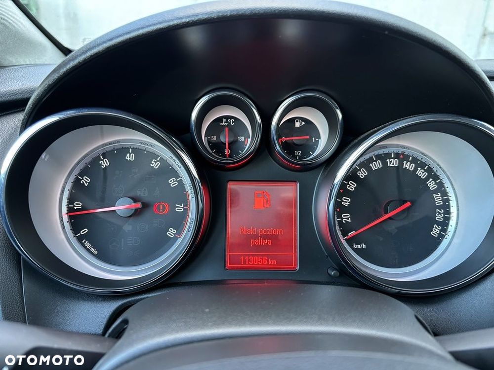 Opel Astra 1.6 EU6 - 24