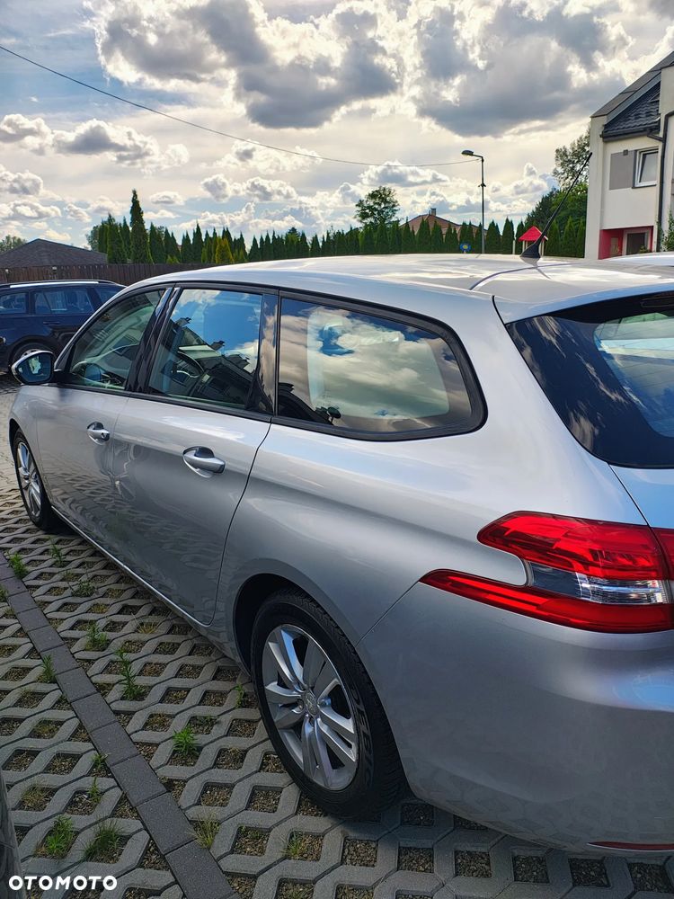 Peugeot 308 1.6 HDi Active - 8