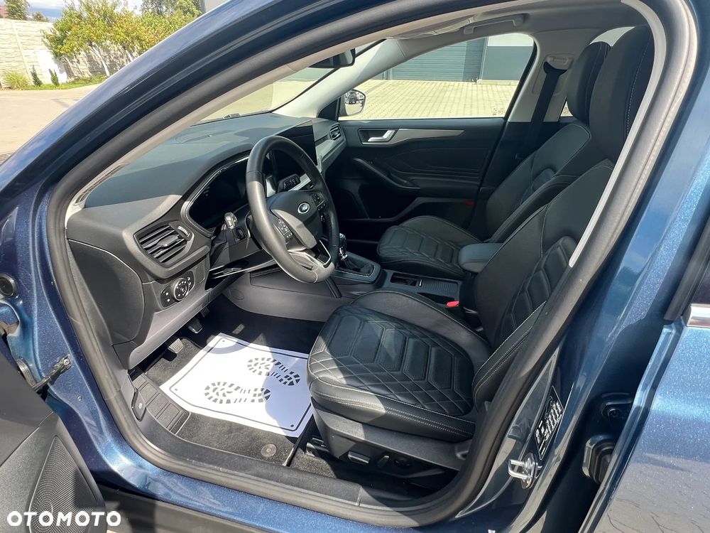 Ford Focus 1.0 EcoBoost Titanium X - 10