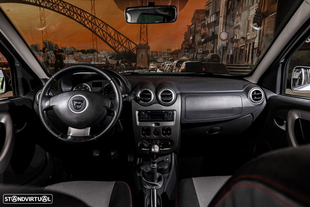 Dacia Duster 1.5 dCi Prestige - 10