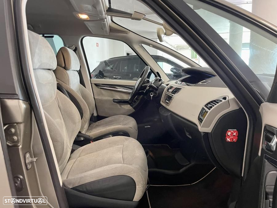 Citroën C4 Grand Picasso 1.6 HDi Exclusive CMP6 - 23