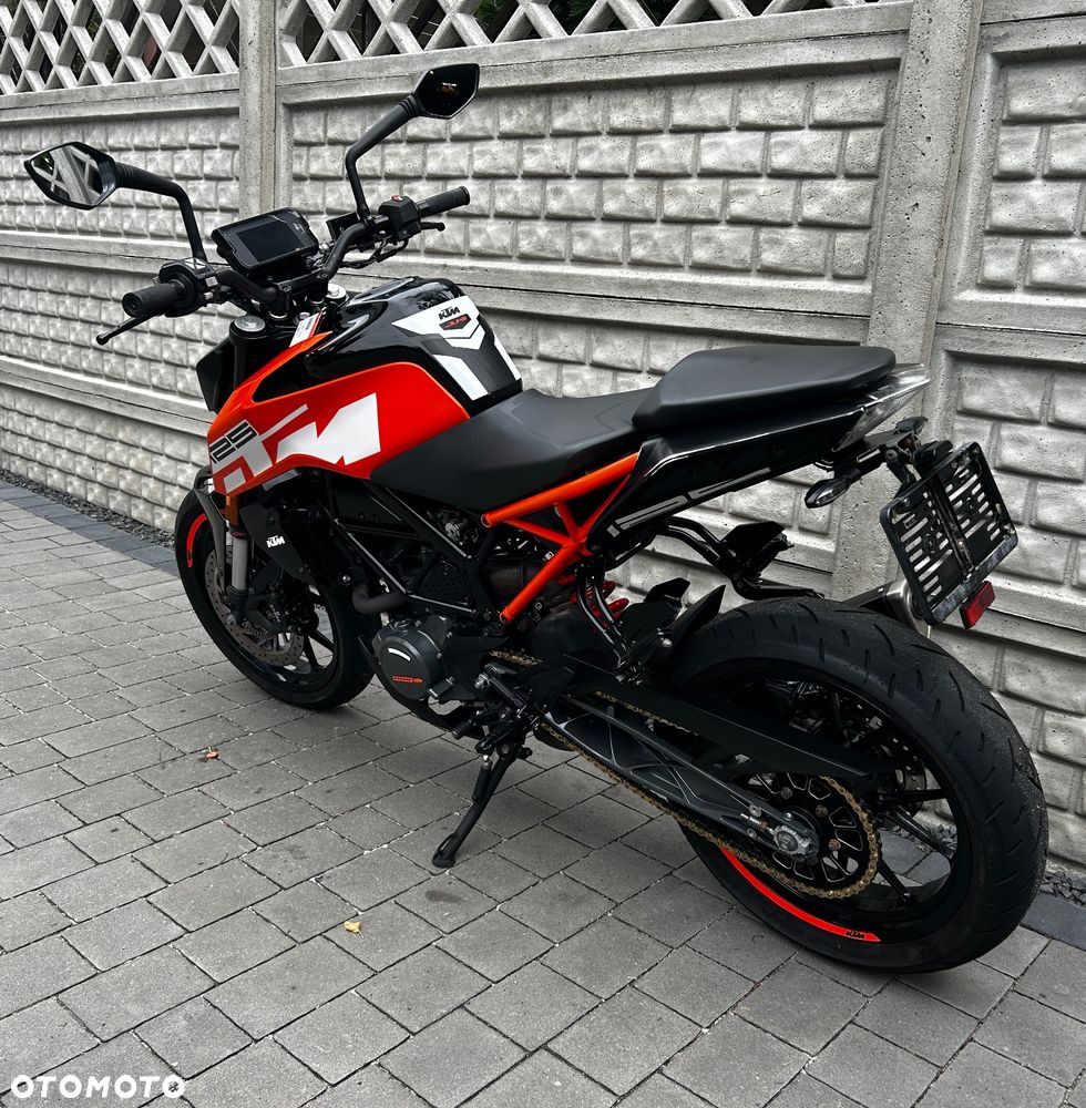 KTM Duke 125 - 15