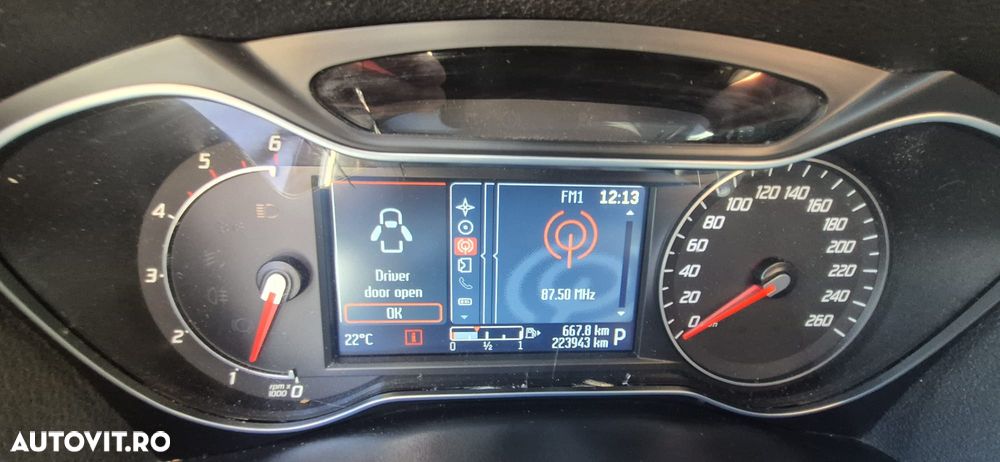 Ford Mondeo - 10