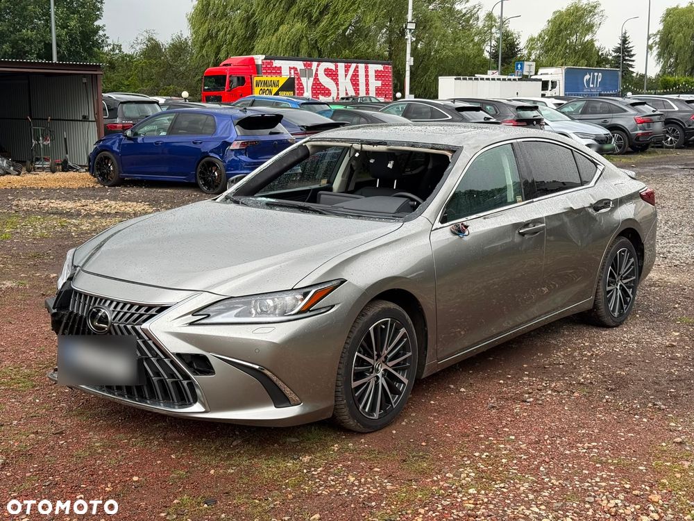 Lexus ES 300h Elegance - 2