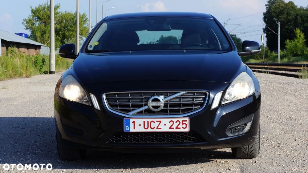 Volvo V60 D2 Edition - 3