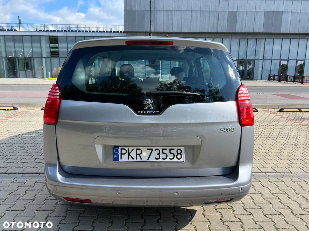Peugeot 5008 - 7