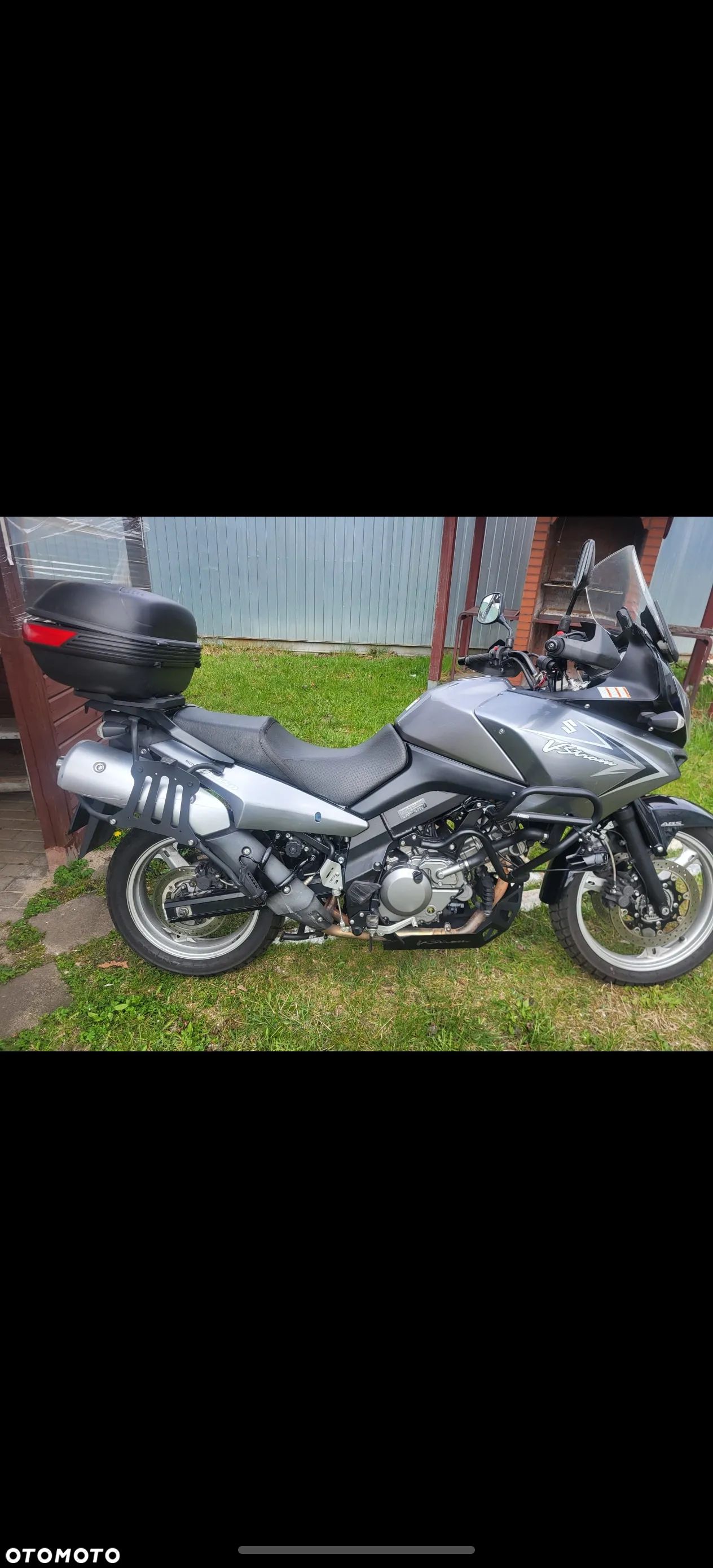 Suzuki V-STROM - 1