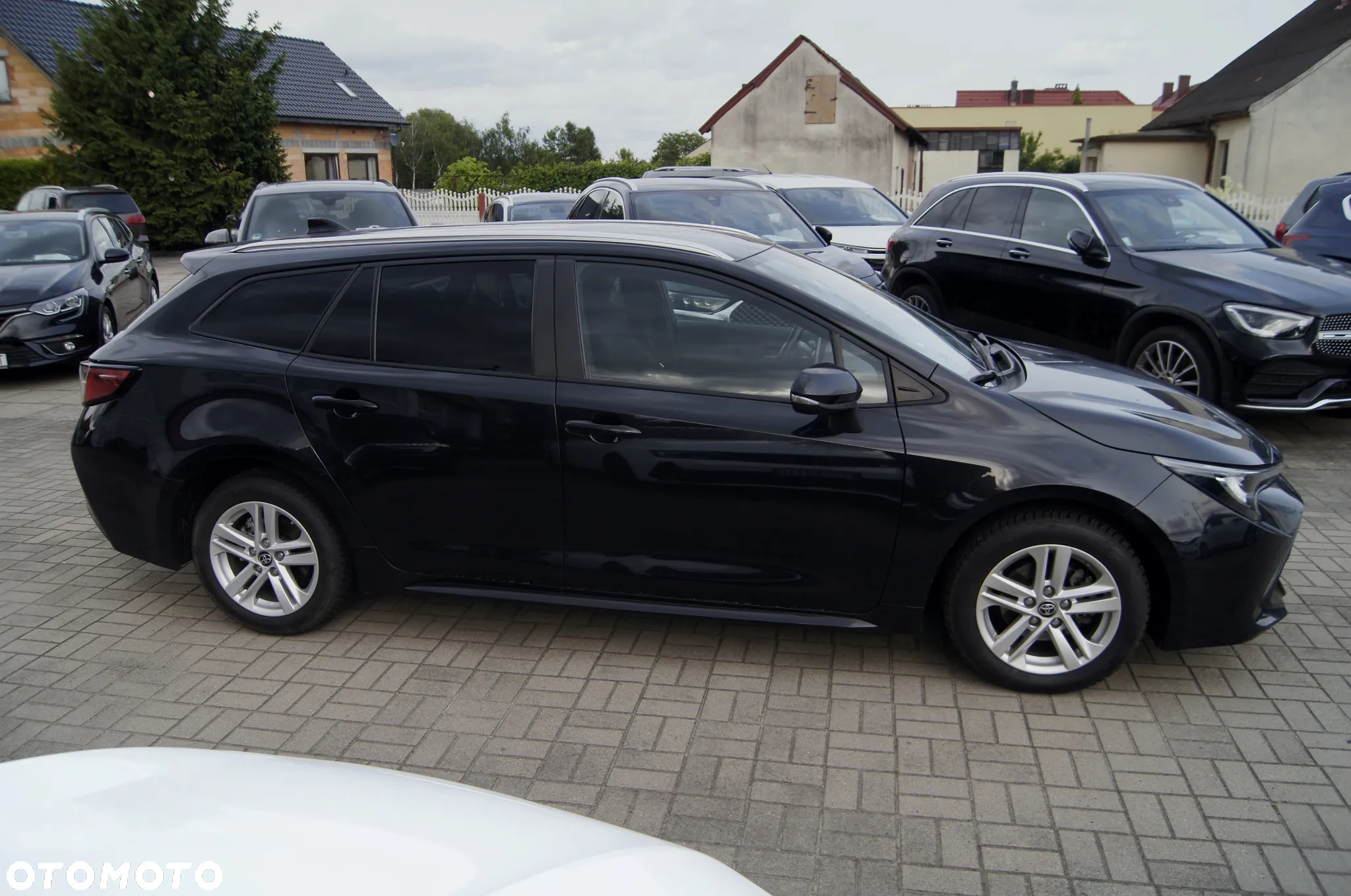 Toyota Corolla 1.8 Hybrid Active - 35