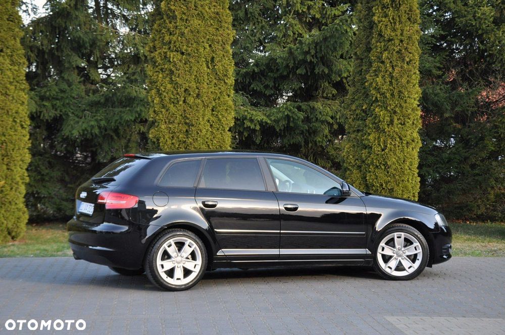 Audi A3 Sportback - 5