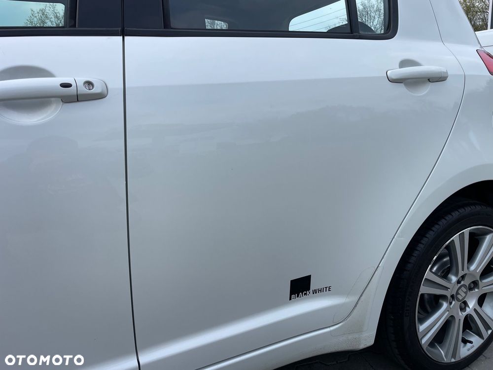 Suzuki Swift 1.3 Black and White - 7