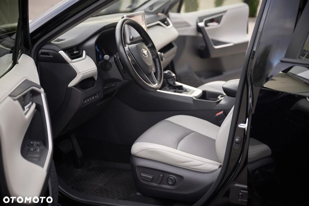 Toyota RAV4 2.5 Hybrid Executive 4x2 - 23