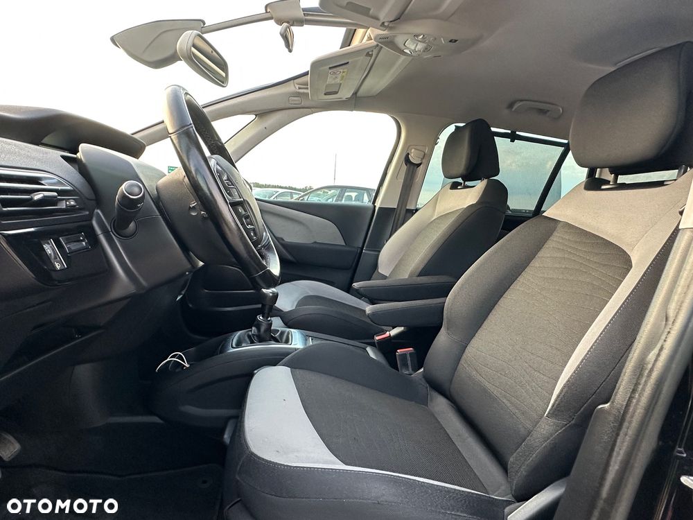 Citroën C4 Grand Picasso BlueHDi 150 Exclusive - 24