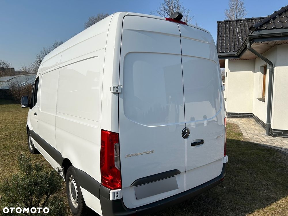 Mercedes-Benz Sprinter 316 - 20