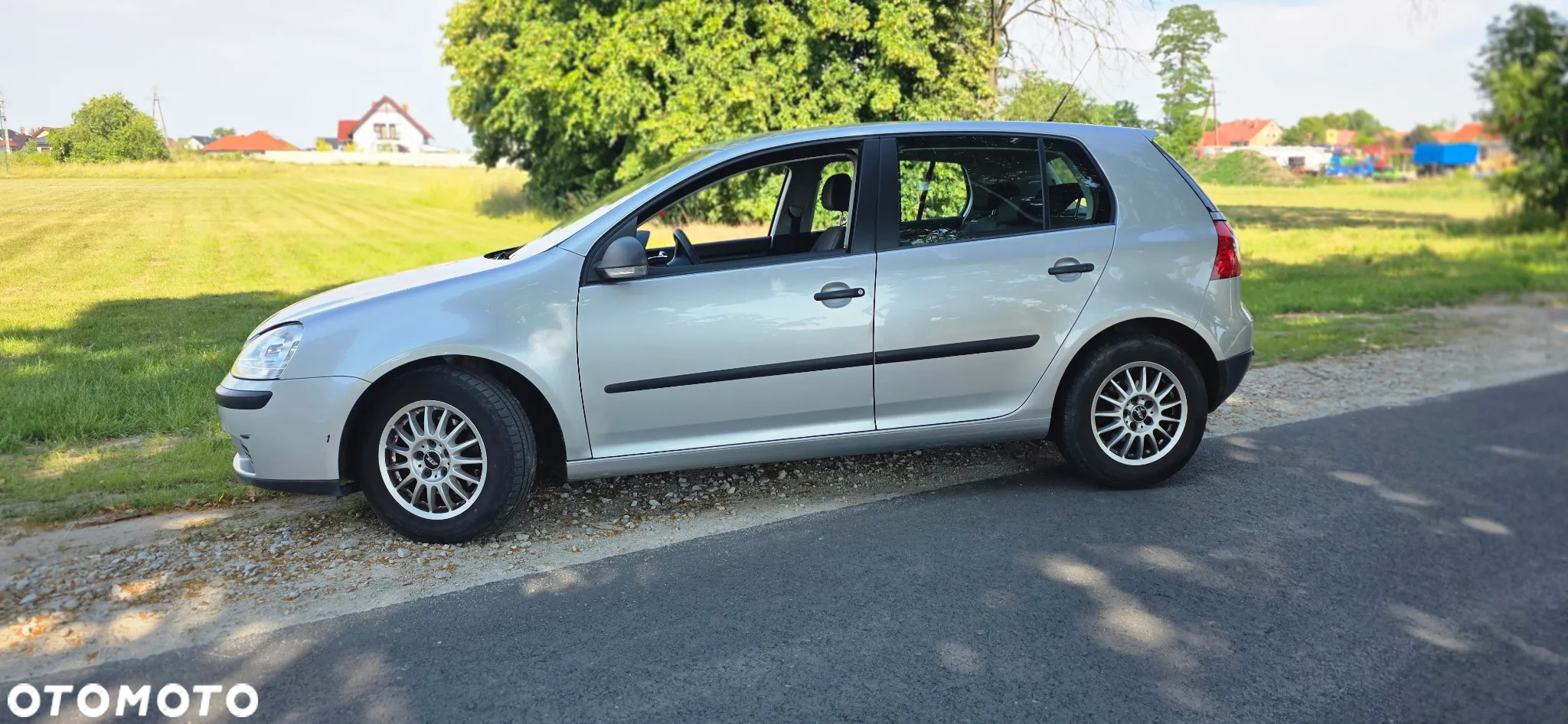 Volkswagen Golf V 1.4 Comfortline - 2