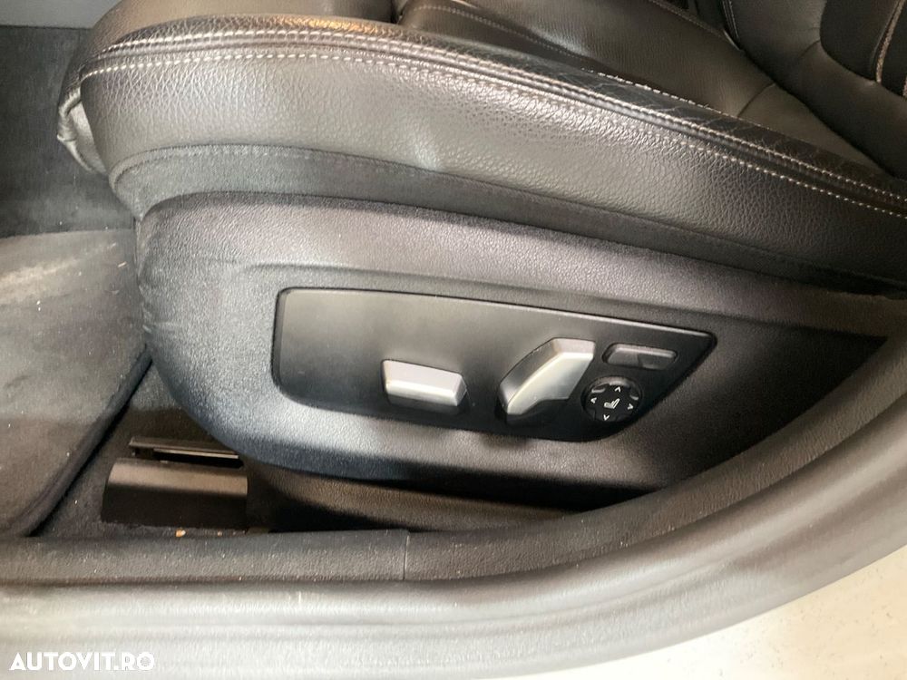 BMW Seria 5 520d Aut. - 12