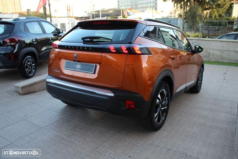 Peugeot e-2008 50 kWh Allure - 32
