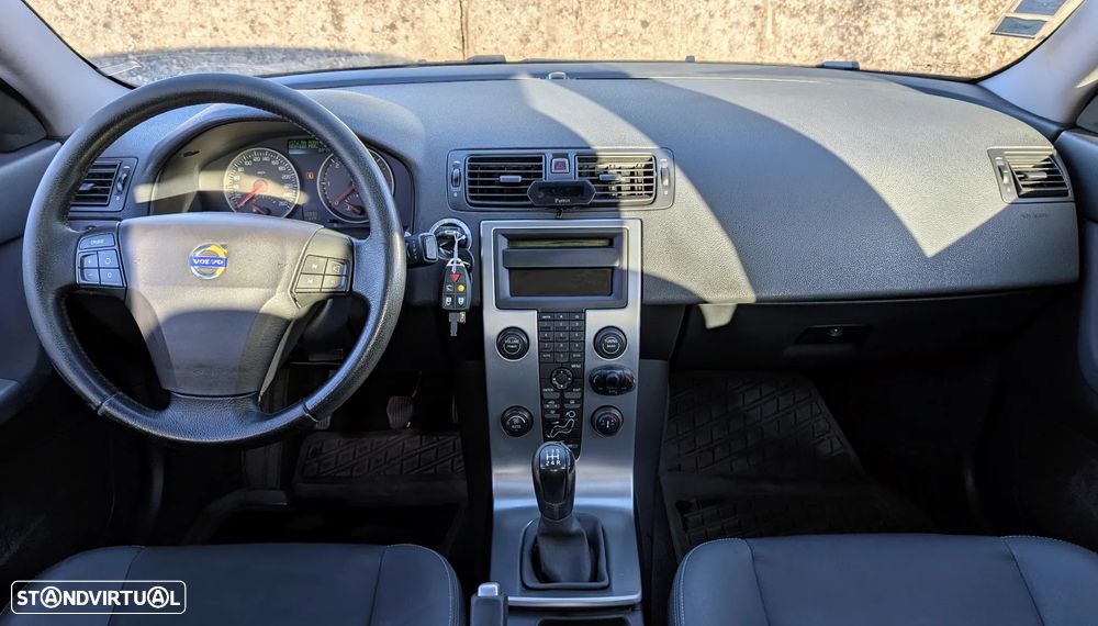 Volvo S40 1.6 D Nível 2 - 8