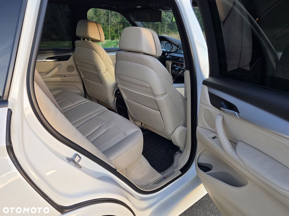 BMW X5 xDrive30d - 15
