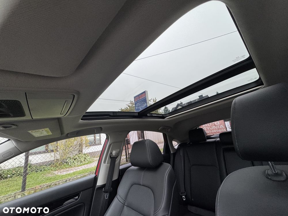 Honda Civic 2.0 i-MMD Advance BSI CVT - 24