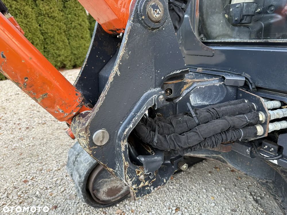 Hitachi ZAXIS ZX 27-3 27 / 2012 ROK / TYLKO 3567 MTH! / PIĘKNA / Z NIEMIEC / W CAŁOŚCI ORYGINAŁ / 303.5 301 302 303 302.7 PC 30 27 KX - 24