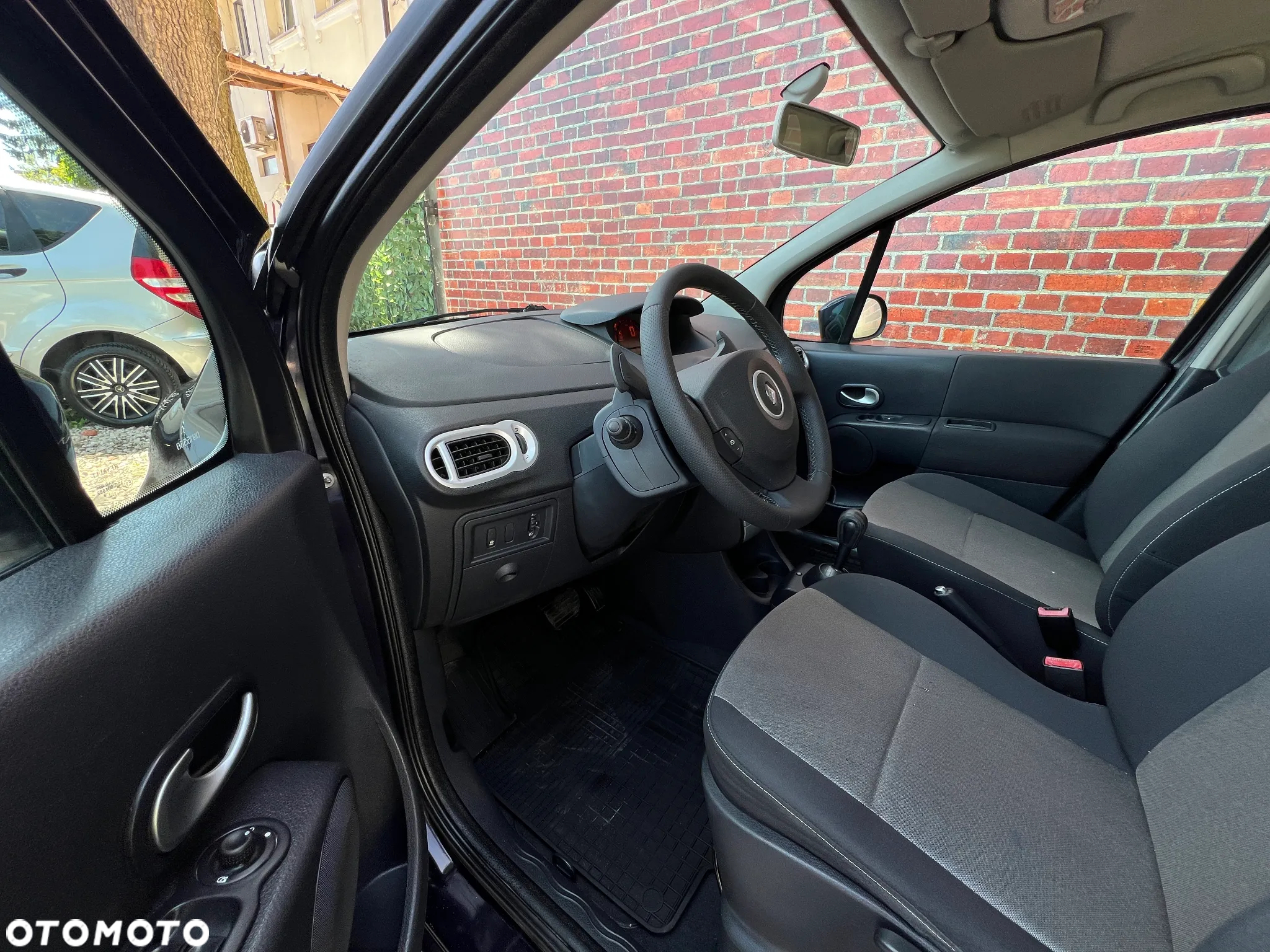 Renault Modus - 8